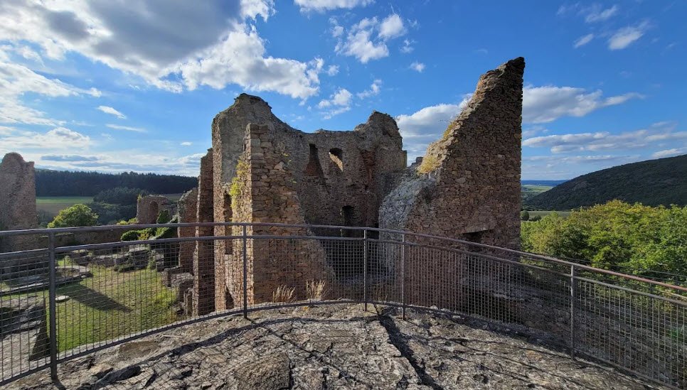 Burgruine Montfort, Hallgarten, Germany, Germany